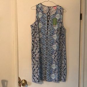 Lilly Pulitzer body on dress beautiful blue colors